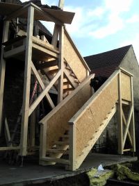 Holzterrassen und Balkone